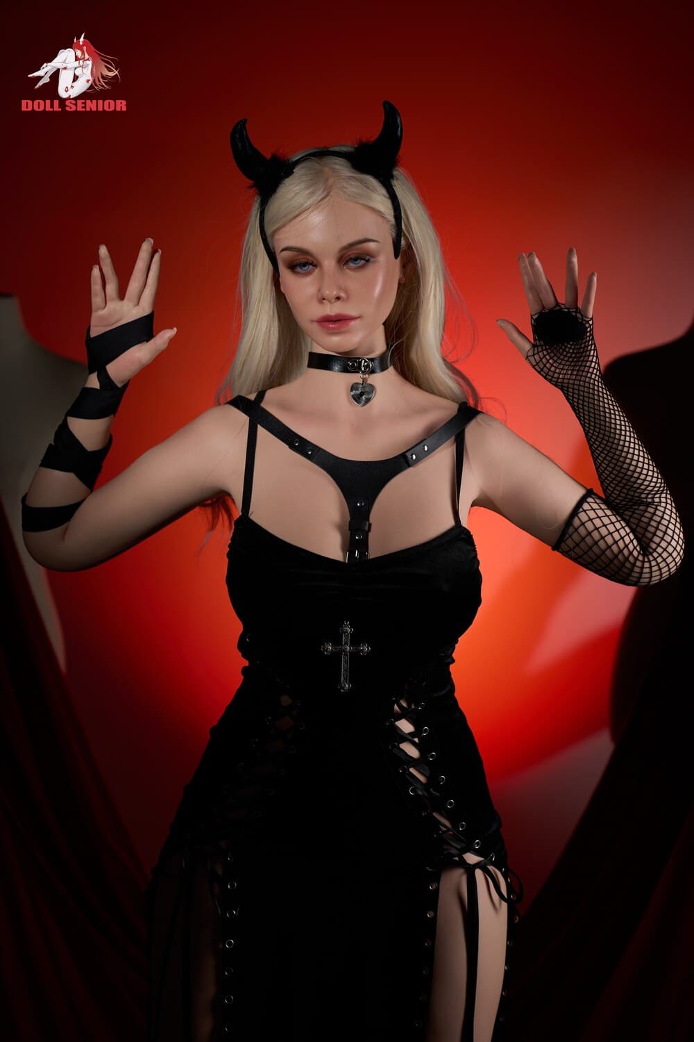 Adult silicone/TPE doll product image used for local research preview
