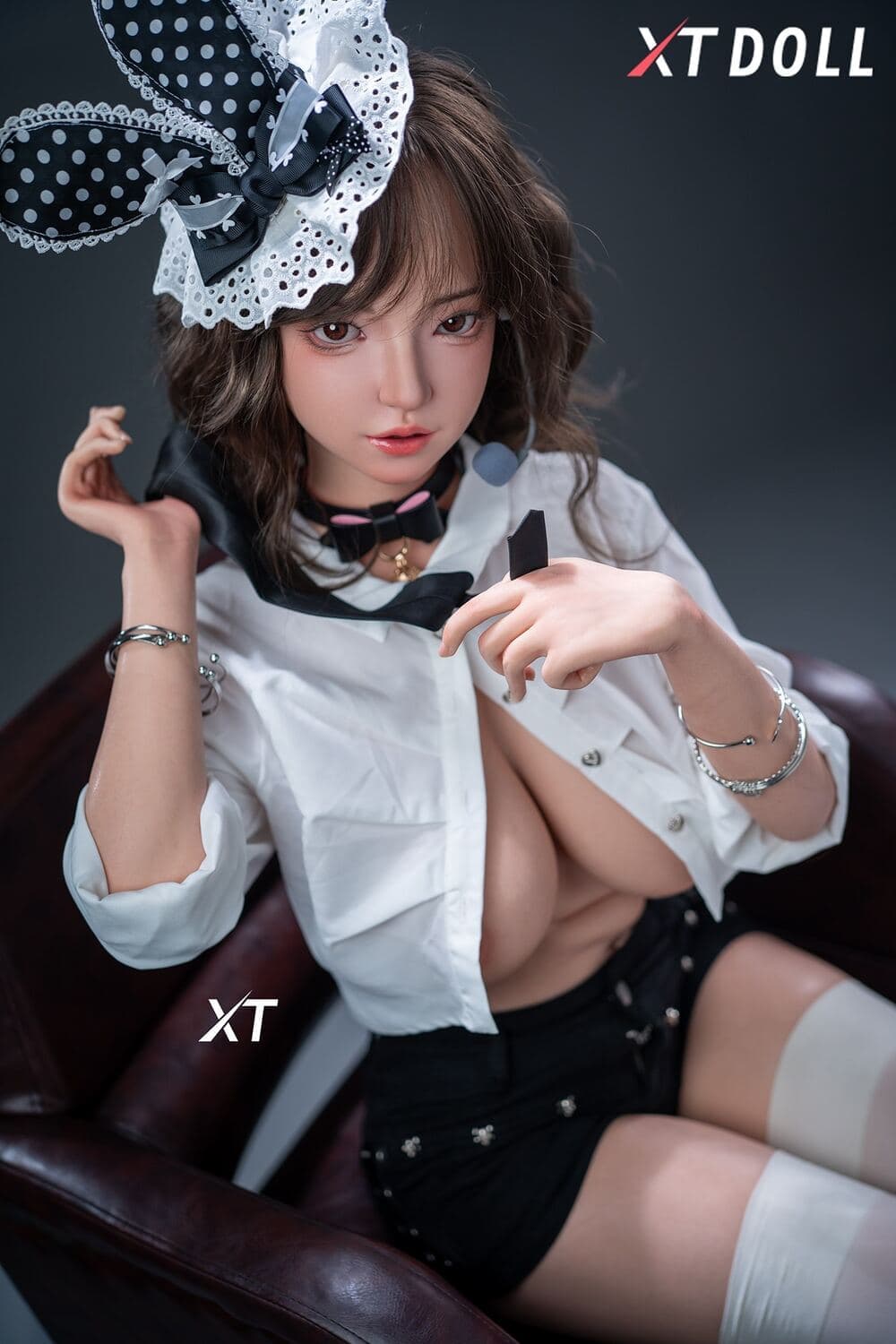 Adult silicone/TPE doll product image used for local research preview